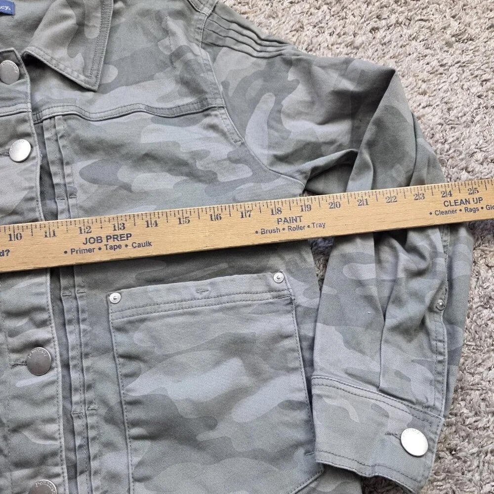 Democracy Jacket Womens Medium Green Utility Casual Camo